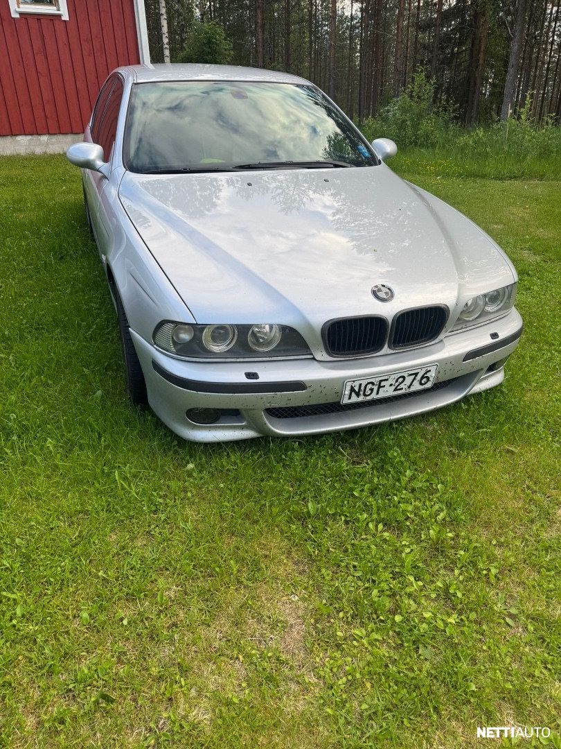 BMW M5