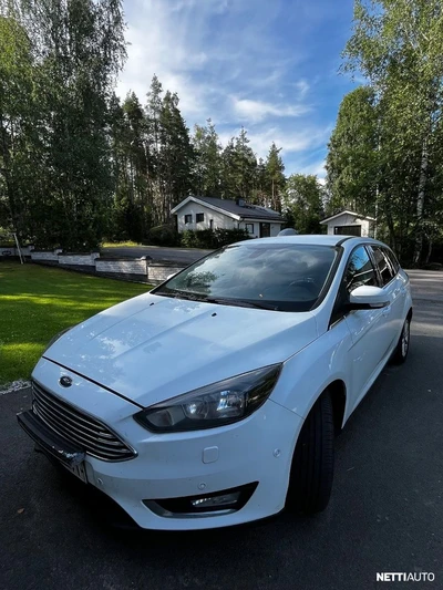 Ford Focus 2015, photo 3/9