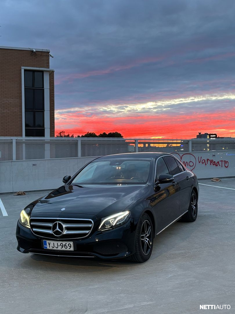 Mercedes-Benz E