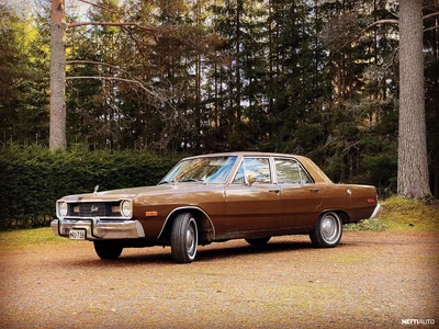 Dodge Dart 1975, kuva 2/2