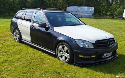 Mercedes-Benz C 2009, kuva 4/17