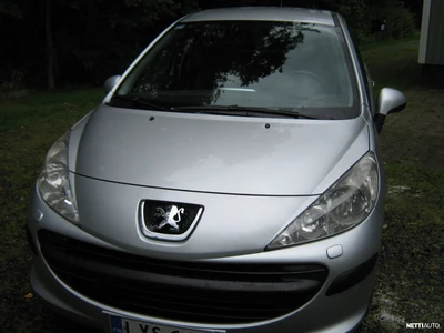 Peugeot 207 Trendy VTi 95 5-ov. Platinum 2008, kuva 2/13