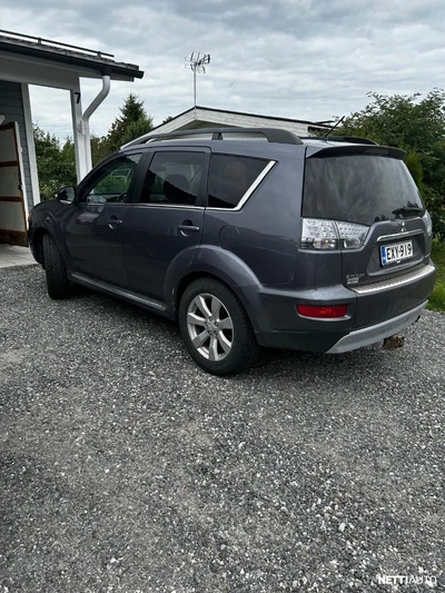 Mitsubishi Outlander 2,2 DI-D Intense MT 2012, photo 4/7