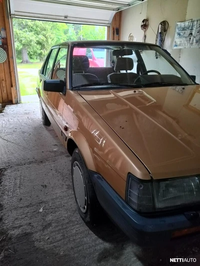 Toyota Corolla 1984, kuva 4/6