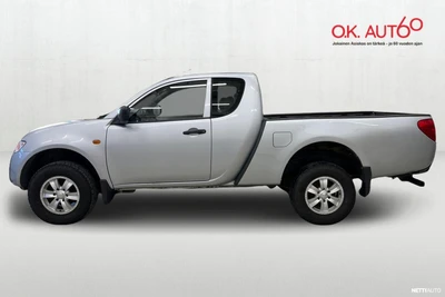 Mitsubishi L200 Club Cab Invite 2007, photo 2/22