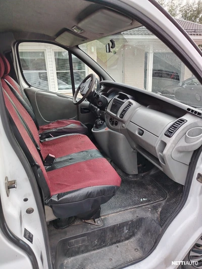 Opel Vivaro Combi L2H1 1,9 CDTI (100hv) 2003, kuva 4/5