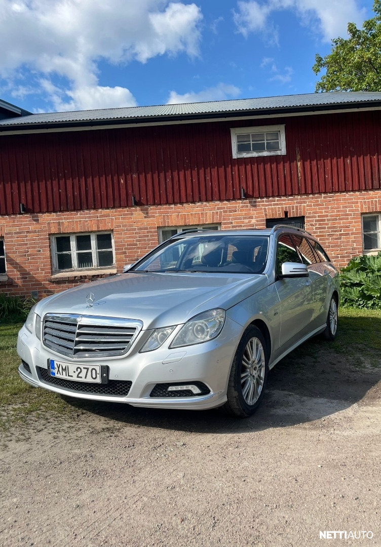 Mercedes-Benz E