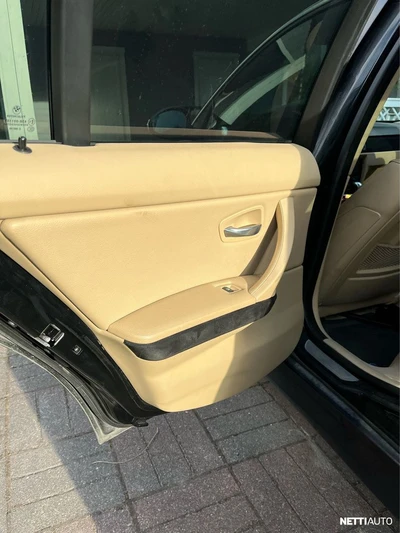 BMW 325 2005, photo 6/24