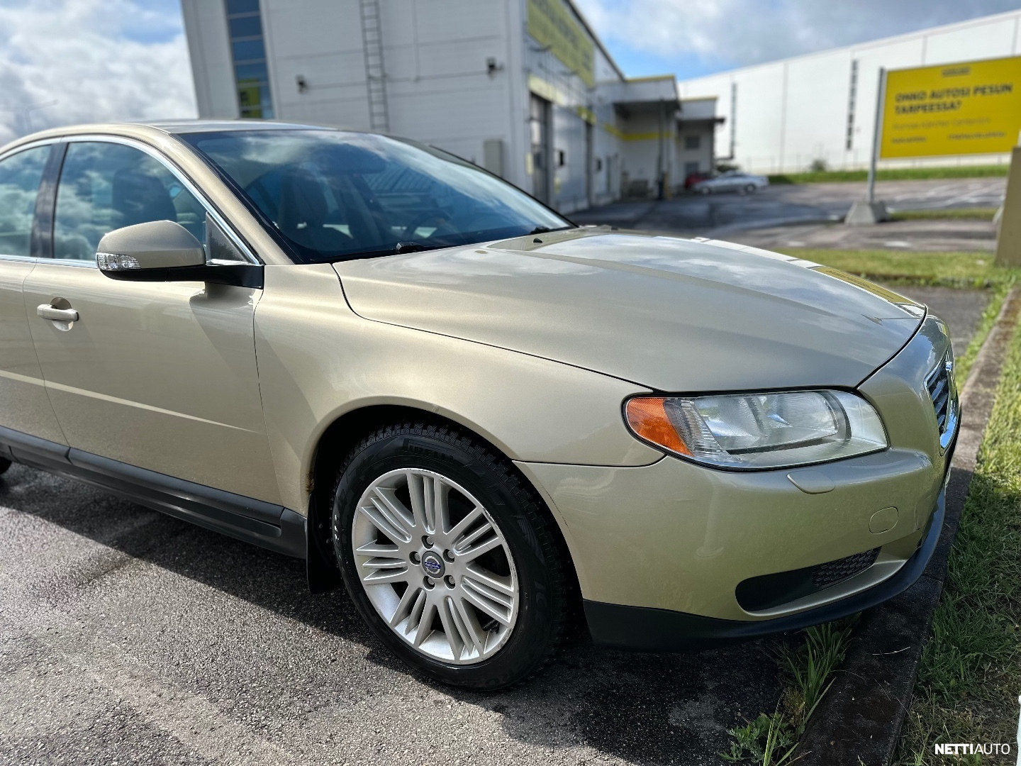 Volvo S80