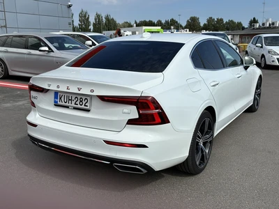 Volvo S60 2021, kuva 4/10