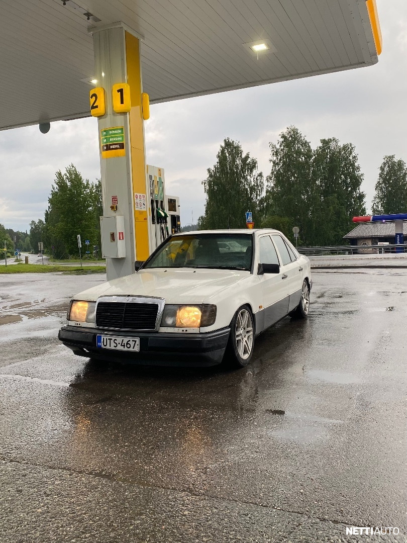 Mercedes-Benz 250