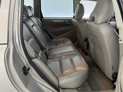 Volvo V70 D5 120kw AWD man "Facelift" 2005, kuva 6/10