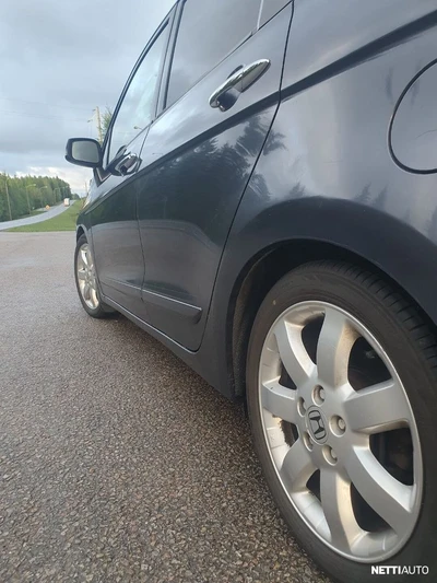 Honda FR-V 2004, kuva 1/8