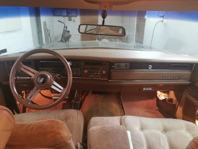 Oldsmobile 98 Regency 4 D HT 1976, photo 5/8