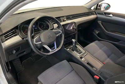 Volkswagen Passat 2021, kuva 6/25