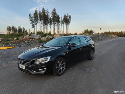 Volvo V60 D4 Ocean Race Business aut 2015, photo 1/11