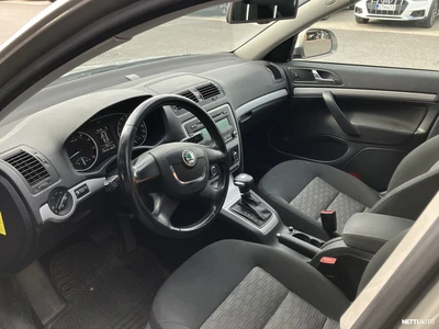 Skoda Octavia 2012, photo 6/8