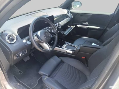 Mercedes-Benz EQB 250+ 2026, photo 6/8