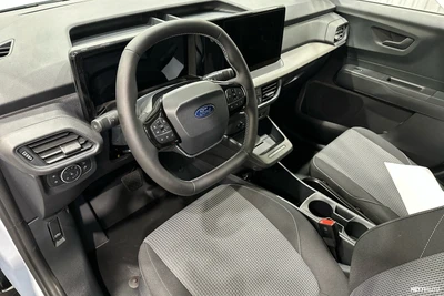 Ford Transit Courier 2025, photo 6/15