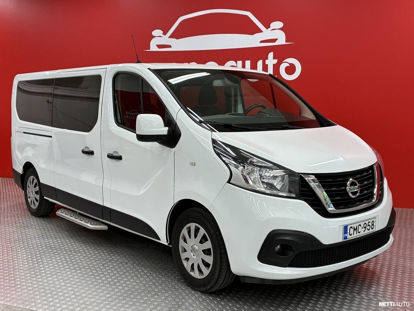 Nissan NV300