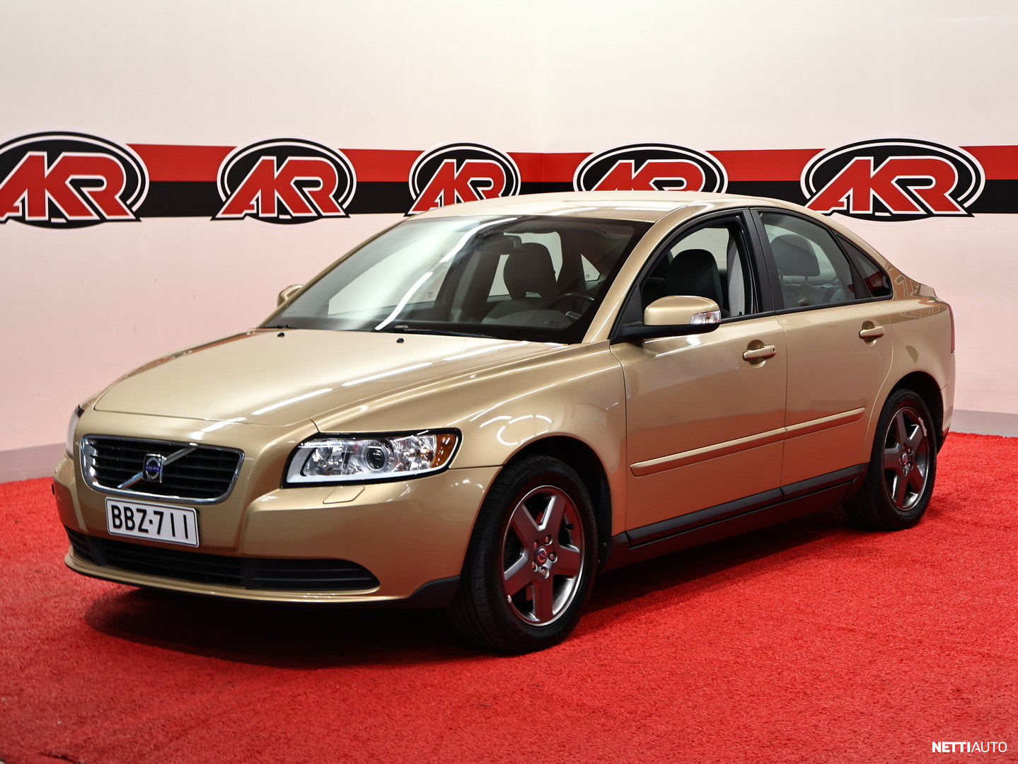 Volvo S40
