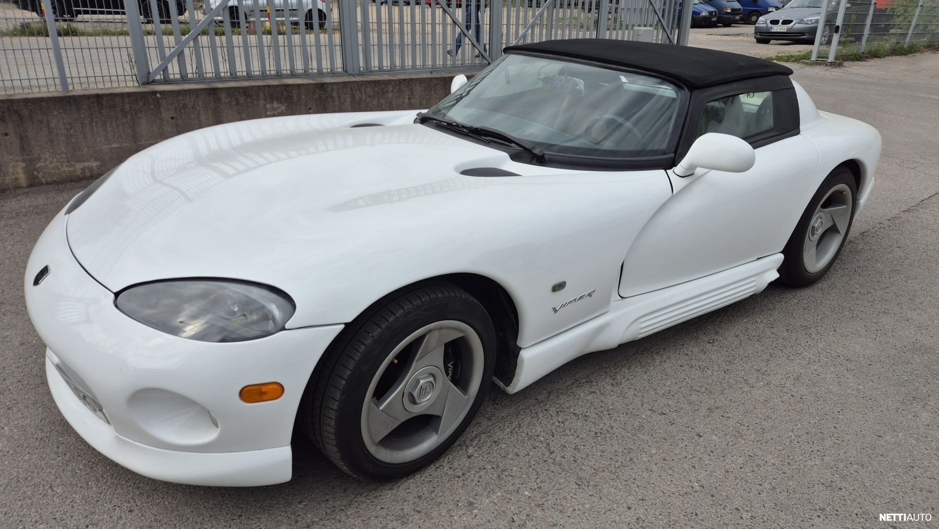 Dodge Viper