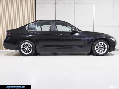 BMW 320 2014, photo 6/49