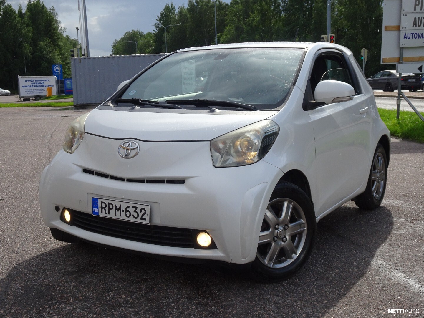 Toyota Iq