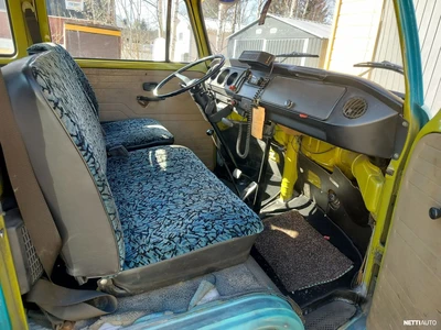 Volkswagen Kleinbus Doppelkabine 1975, photo 7/14