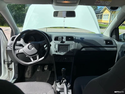 Volkswagen Polo 2016, kuva 5/11