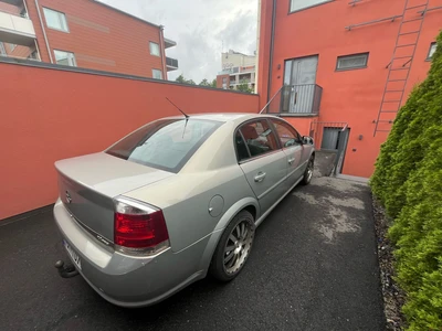 Opel Vectra 2006, kuva 7/10