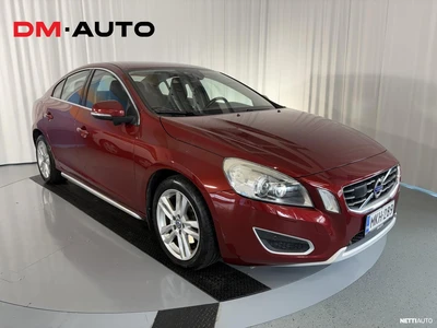 Volvo S60 2010, photo 3/10