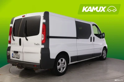 Renault Trafic 2011, photo 6/33