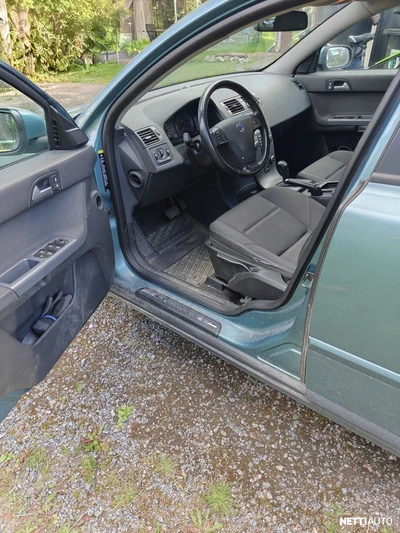 Volvo V50 2,0D (136 hv) Kinetic aut 2009, photo 5/5