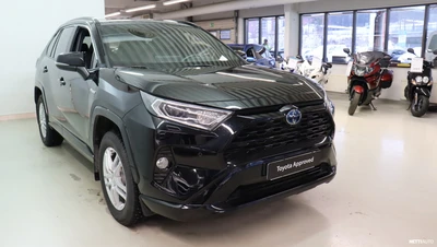 Toyota RAV4 2021, kuva 6/19