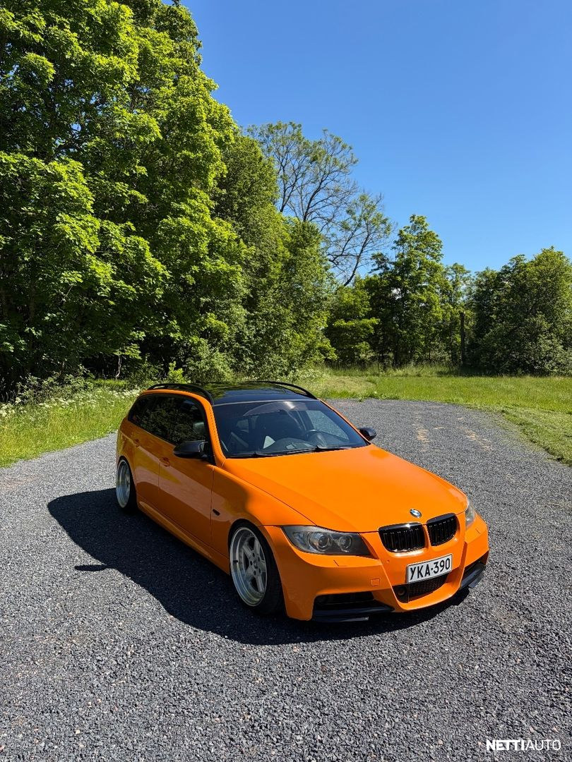 BMW 335