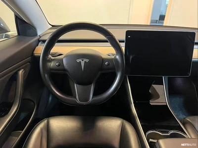 Tesla Model 3 Long-Range Dual Motor AWD 2019, photo 7/12