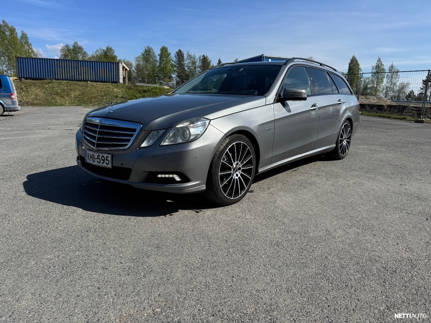 Mercedes-Benz E