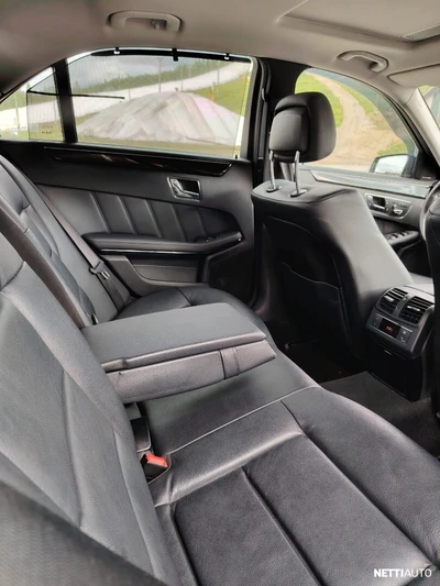 Mercedes-Benz E 2009, photo 7/24