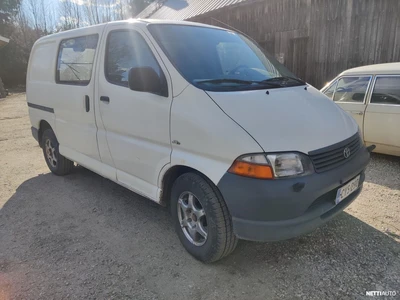 Toyota Hiace 2005, photo 2/5