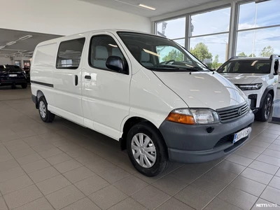 Toyota Hiace 2,5 D4D 90 4ov pitkä 2003, photo 3/9