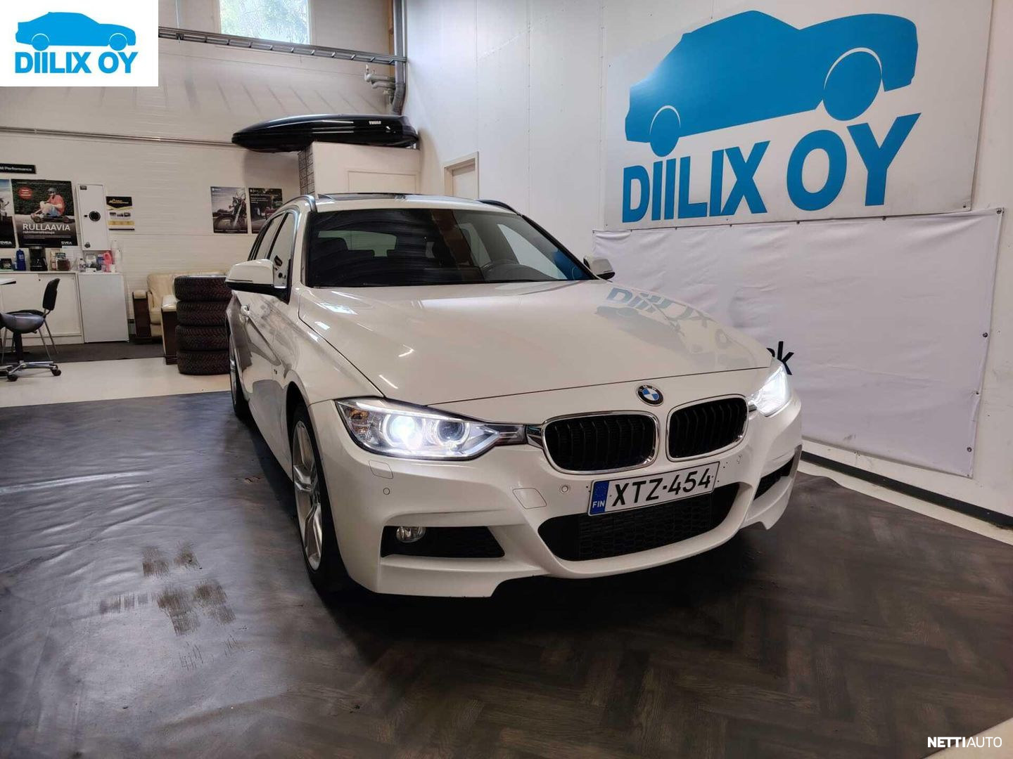 BMW 330