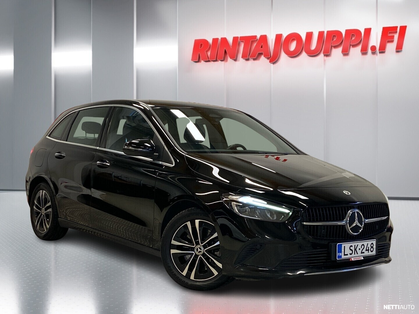 Mercedes-Benz B 250 e A