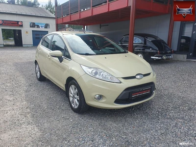 Ford Fiesta 1.4TDCi Ghia 5-ov 2009, photo 7/26