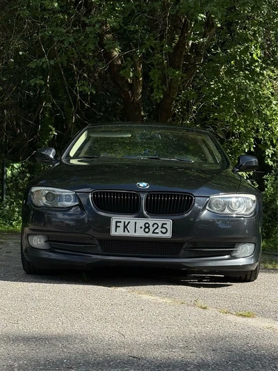 BMW 325 2010, kuva 2/24