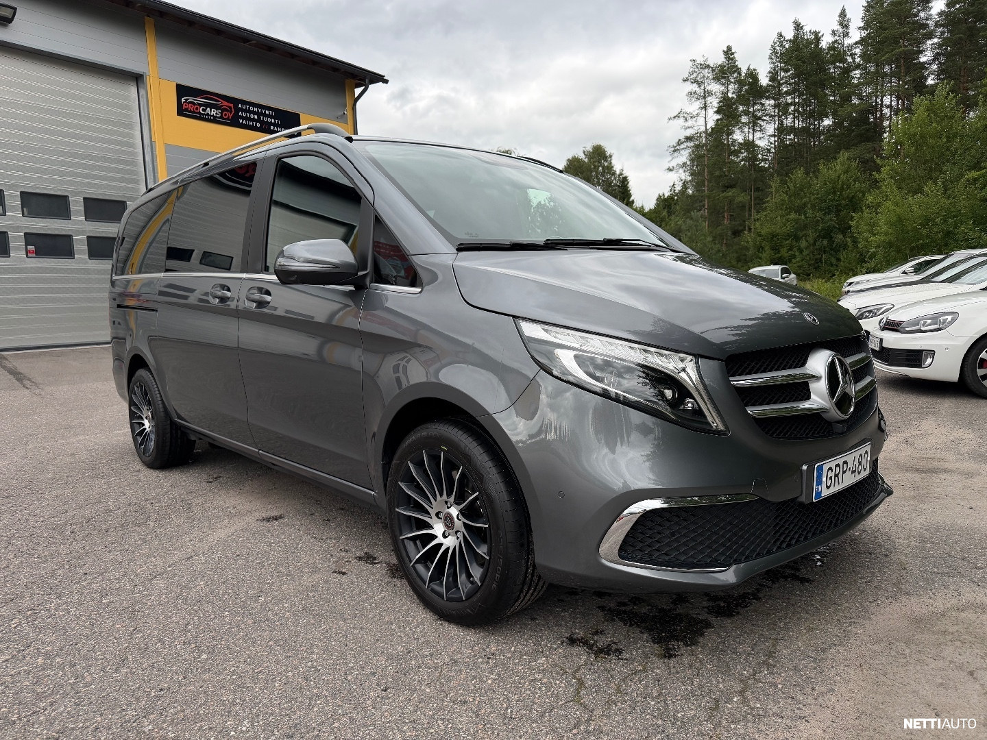 Mercedes-Benz V