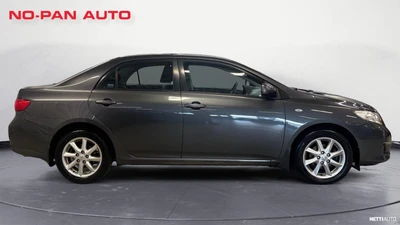 Toyota Corolla 2010, photo 6/19