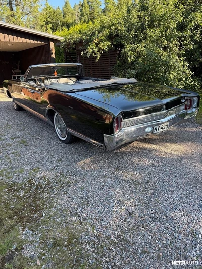 Oldsmobile Starfire 1965, photo 4/10