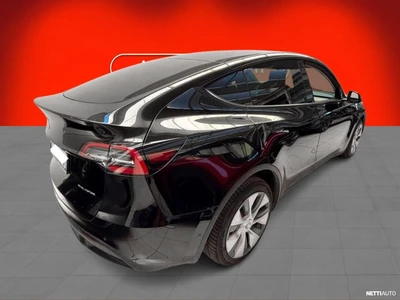 Tesla Model Y 2022, kuva 3/5
