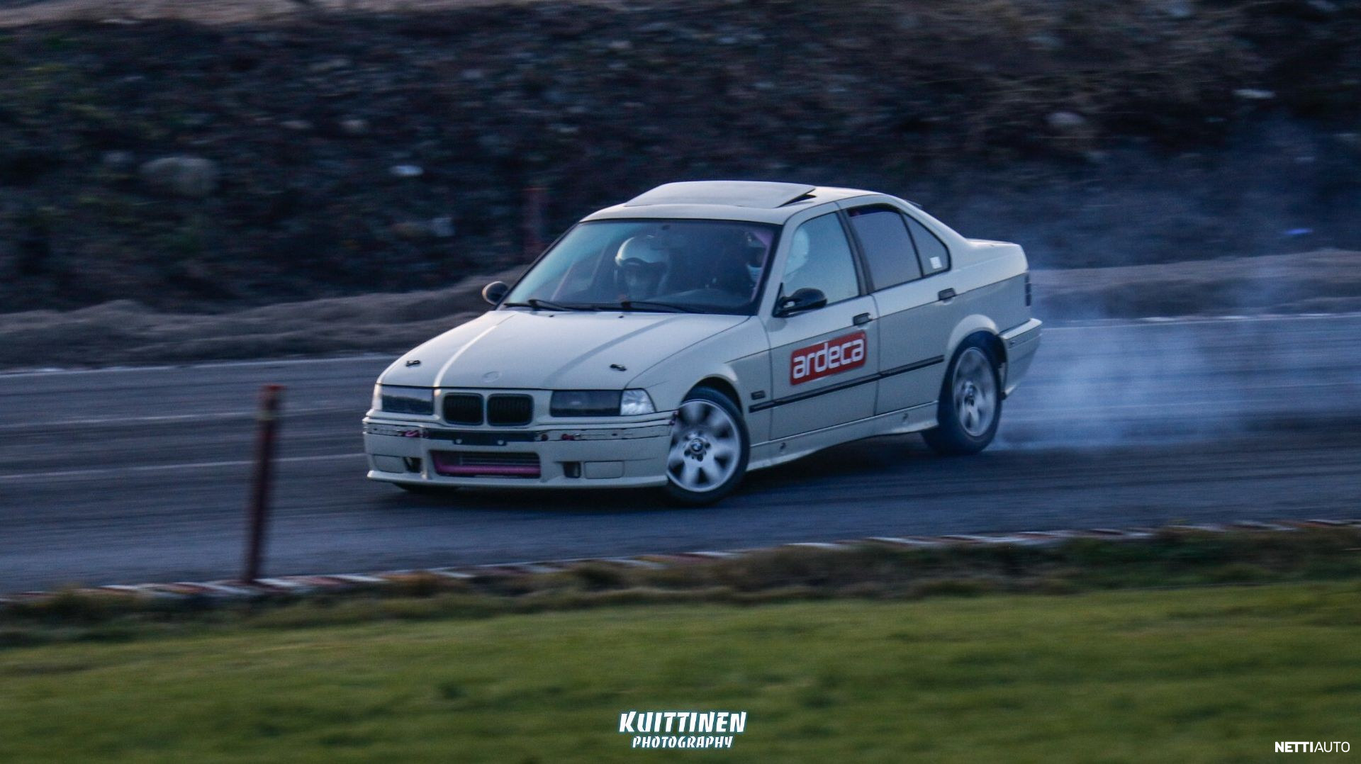 BMW 325